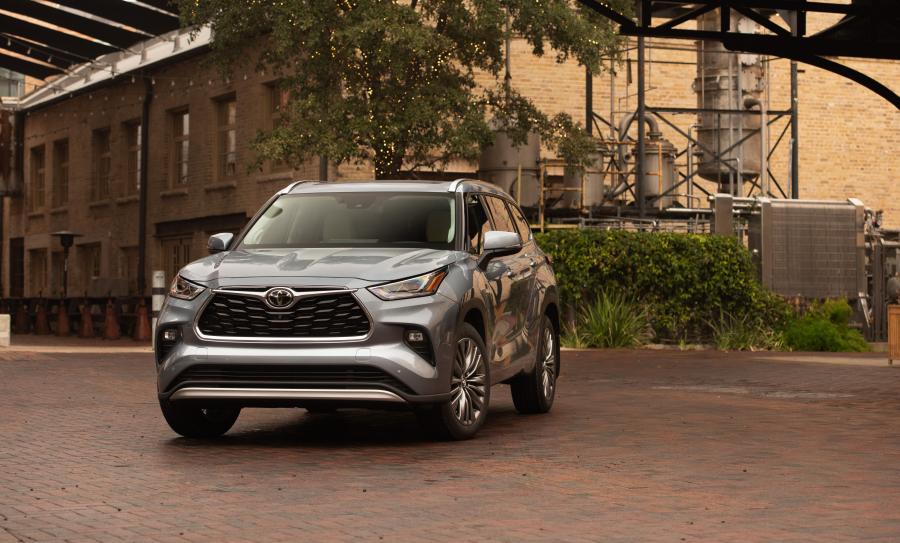  Toyota Highlander Platinum AWD 2019 года  (NA) (фото 18 из 41)